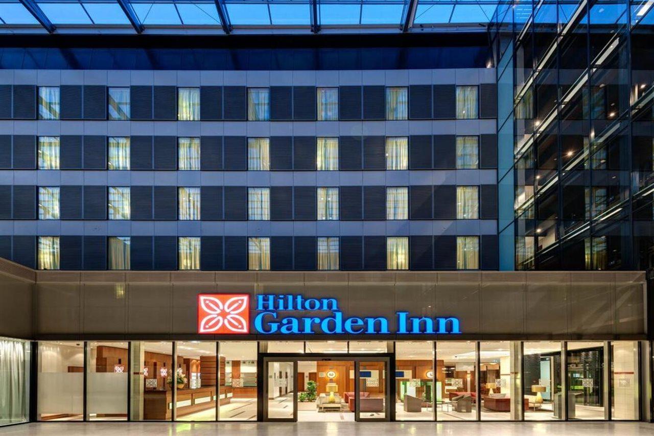 Hilton Garden Inn Frankfurt Airport Φραγκφούρτη Εξωτερικό φωτογραφία Hilton Garden Inn