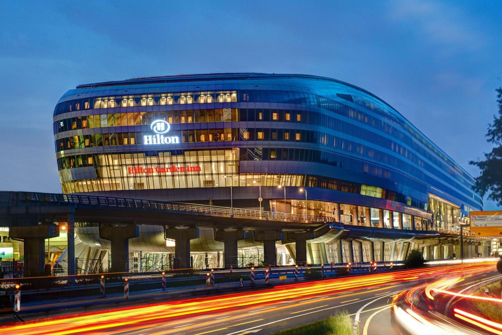 Hilton Garden Inn Frankfurt Airport Φραγκφούρτη Εξωτερικό φωτογραφία Hilton Garden Inn